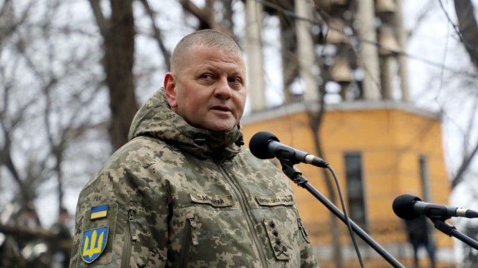 Ukraine's Commander-in-Chief takes Defence Ministers side in food procurement scandal
